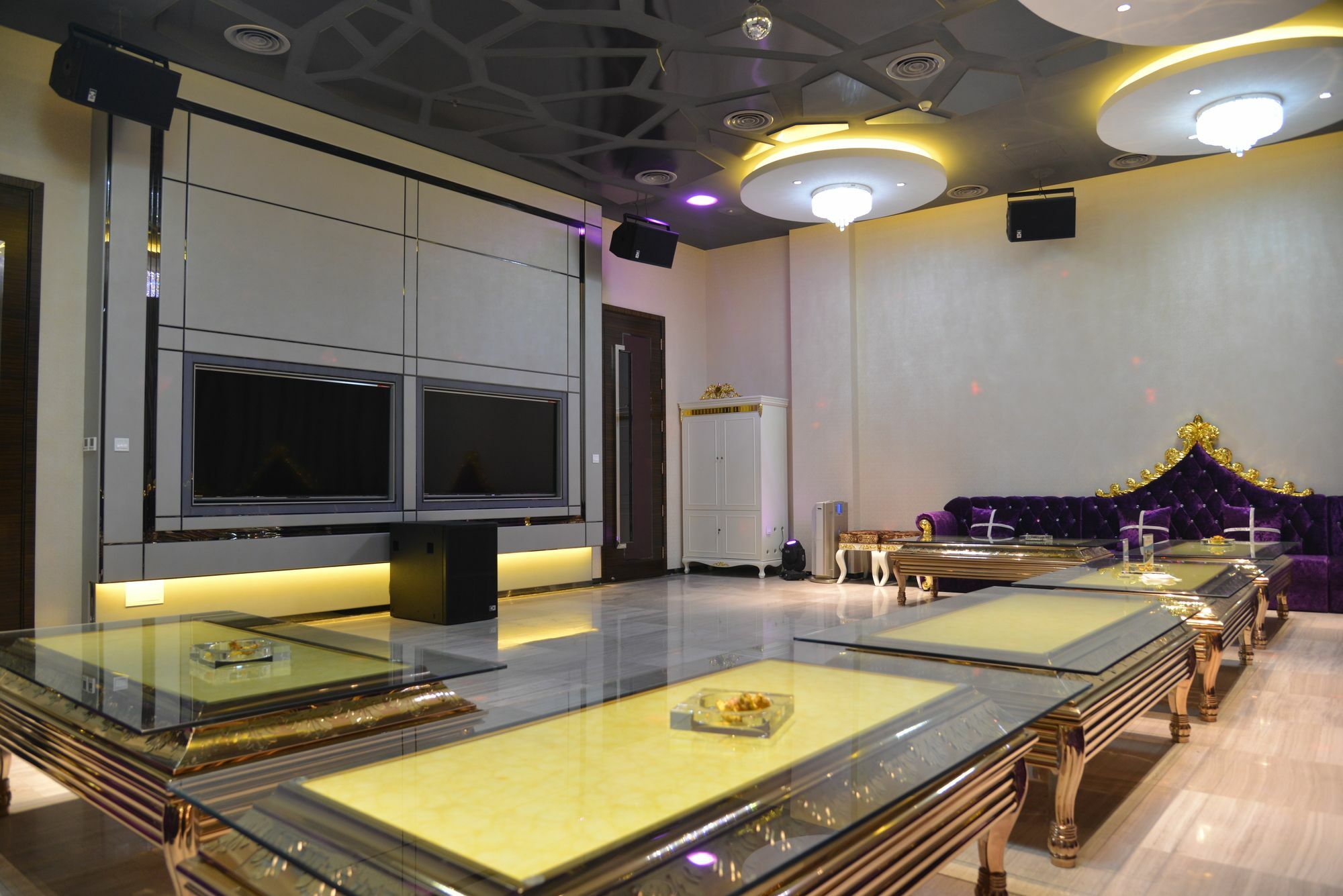 Beijing Riverside Hotel Exterior photo