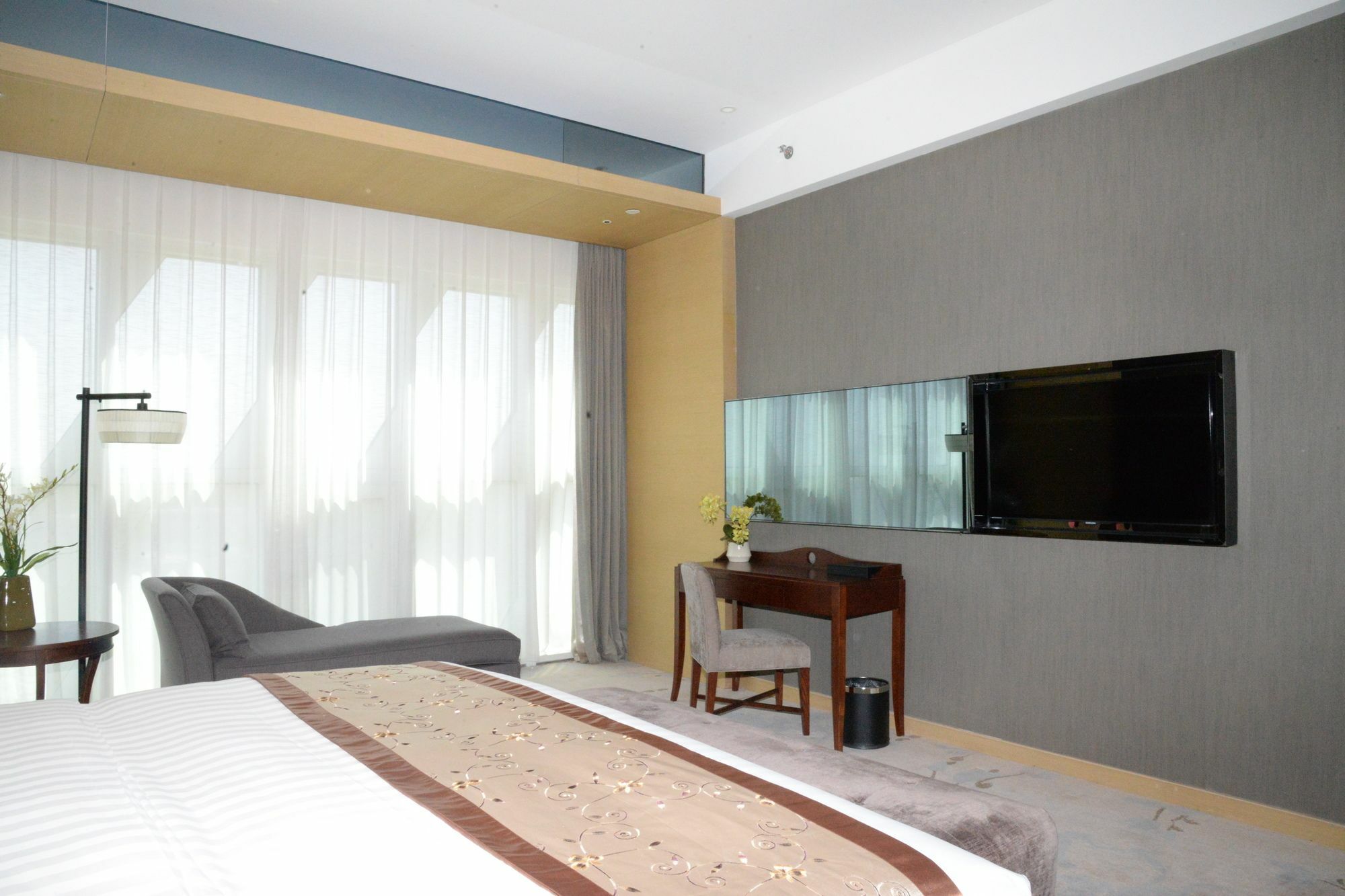 Beijing Riverside Hotel Exterior photo